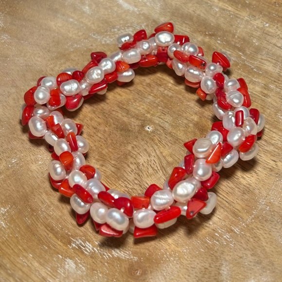 NWOT Pearl & Red Coral Cluster Bracelet - Picture 5 of 8